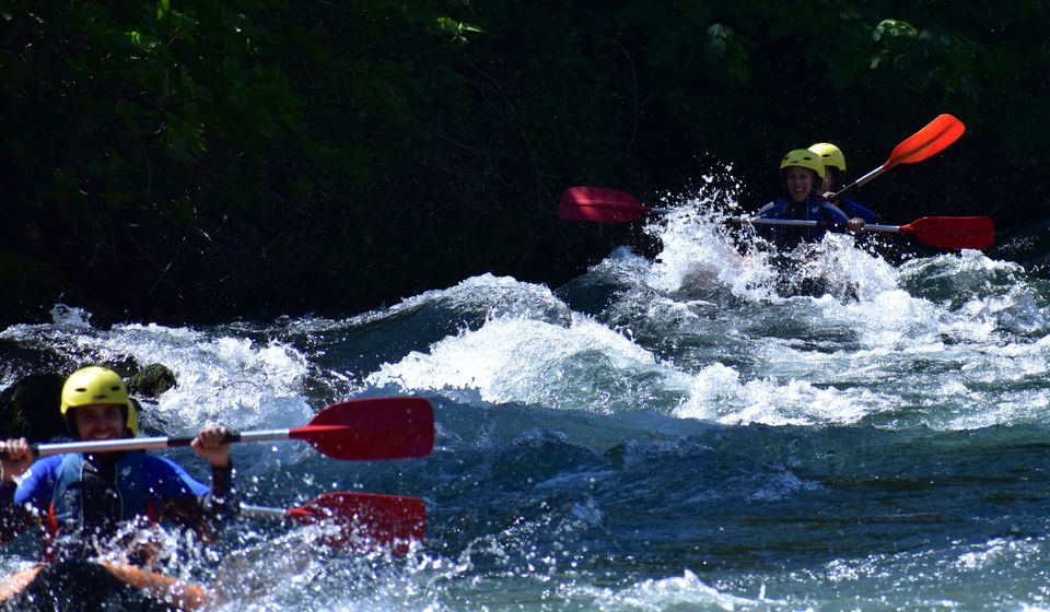 kayaka canoa panes cares deva